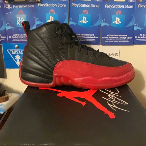 Jordan retro 12 flu game - Picture 1 of 10